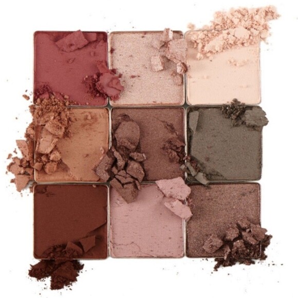 Younique Moodstruck Addiction Palette #9 New in box - Picture 2 of 5